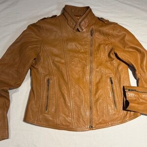 Wanderers Travel Company Leather Jacket